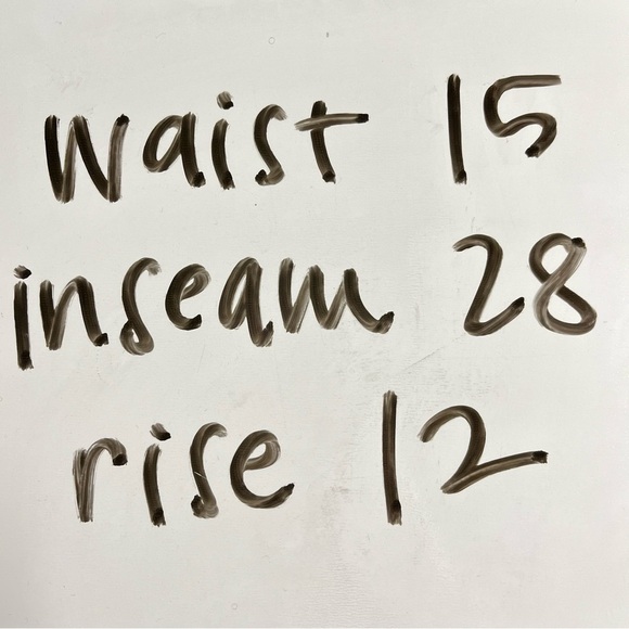 A&F 27/4s Dad Curve Love high rise Jeans Abercrombie & Fitch short the - Picture 10 of 11